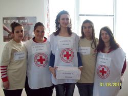 За пострадалите от земетресението в Япония